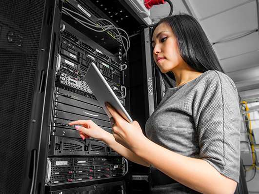 La máxima eficiencia en equipos UPS: Multi Sentry de Riello
